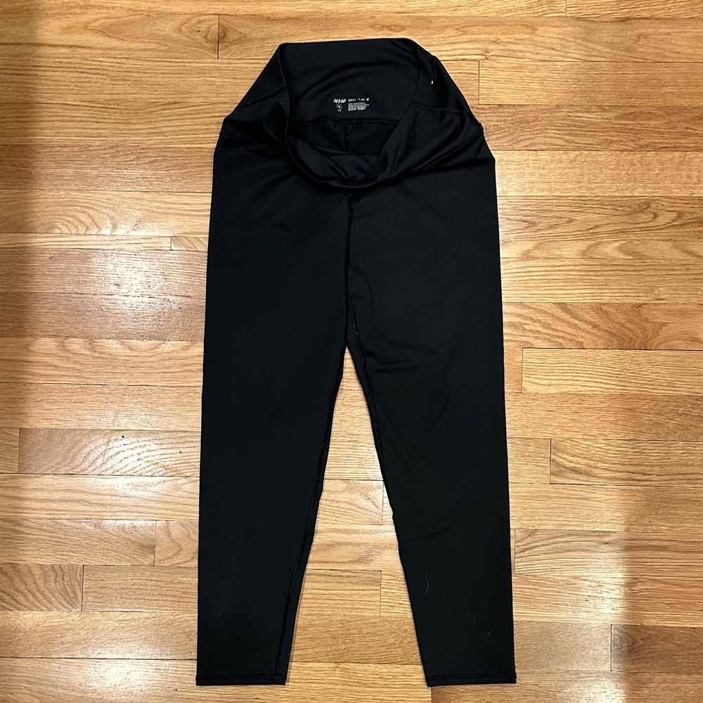 Aerie Black High-Waisted chill and play  Leggings